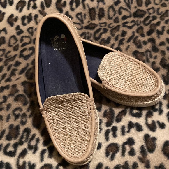 COLE HAAN NANTUCKET ESPADRILLE LOAFER Women’s Size 6.5 B - Picture 2 of 13